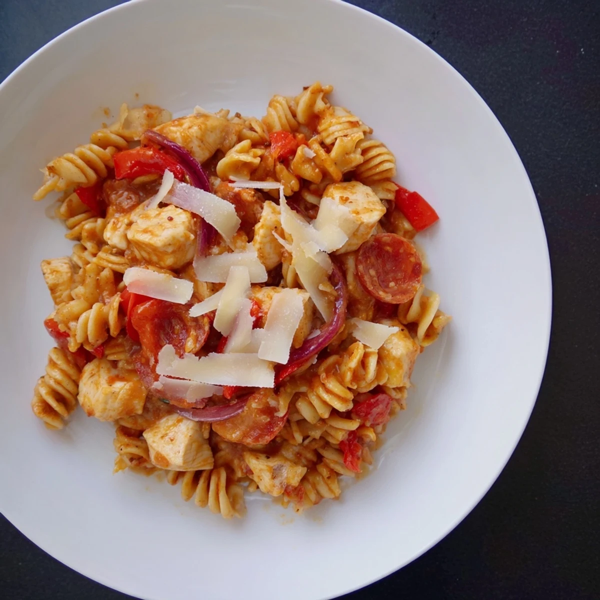 One-Pan Pizza Pasta