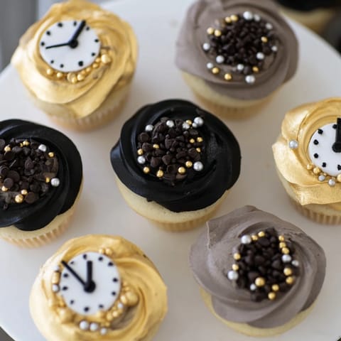 Countdown Clock Mini Desserts